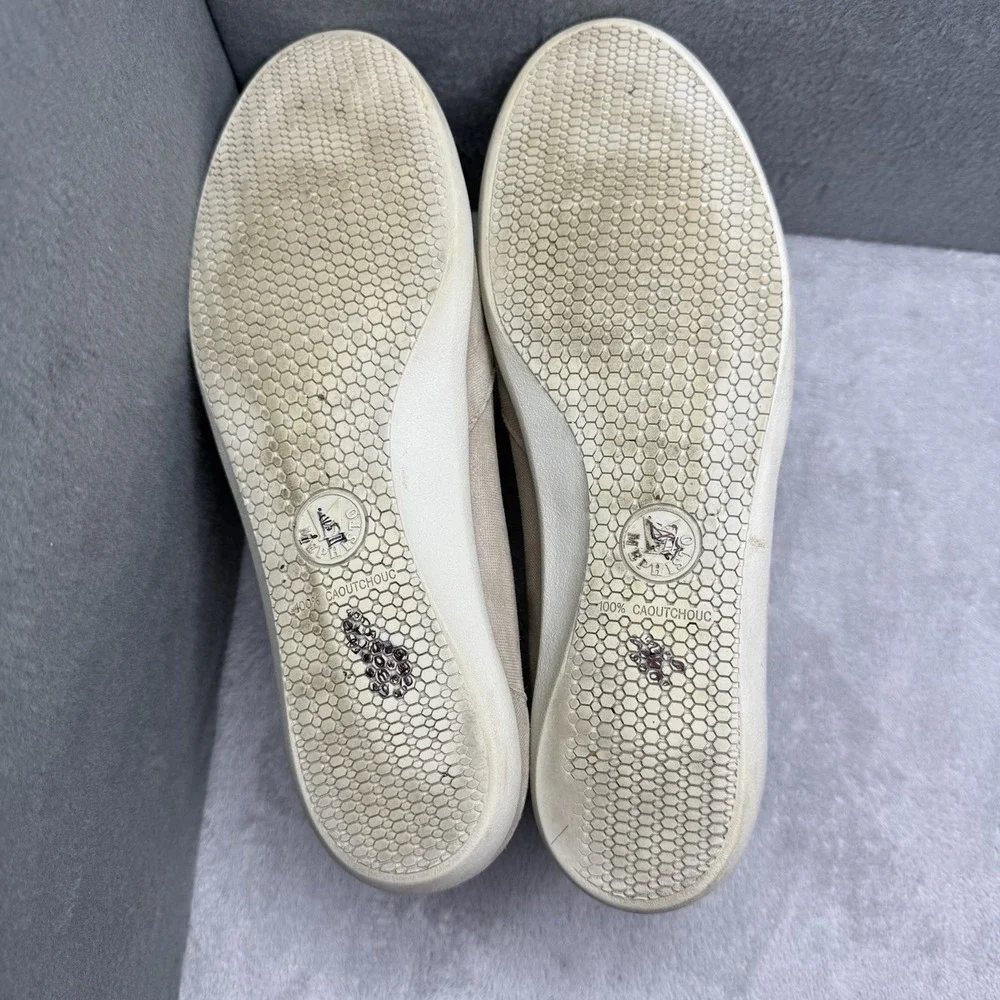 Mephisto Womens 9.5 Beige Canvas Slip On Walking Shoes Air Jet Comfort